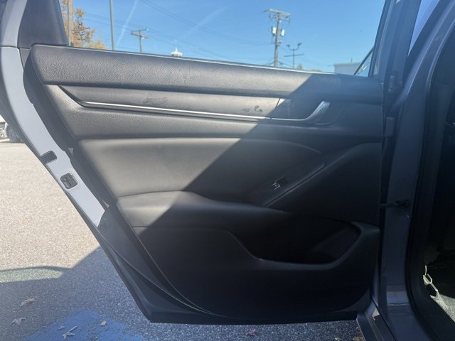 Used 2022 Honda Accord Sport image 35