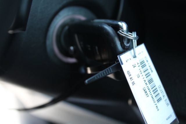 Used 2024 Toyota Camry SE FWD image 20