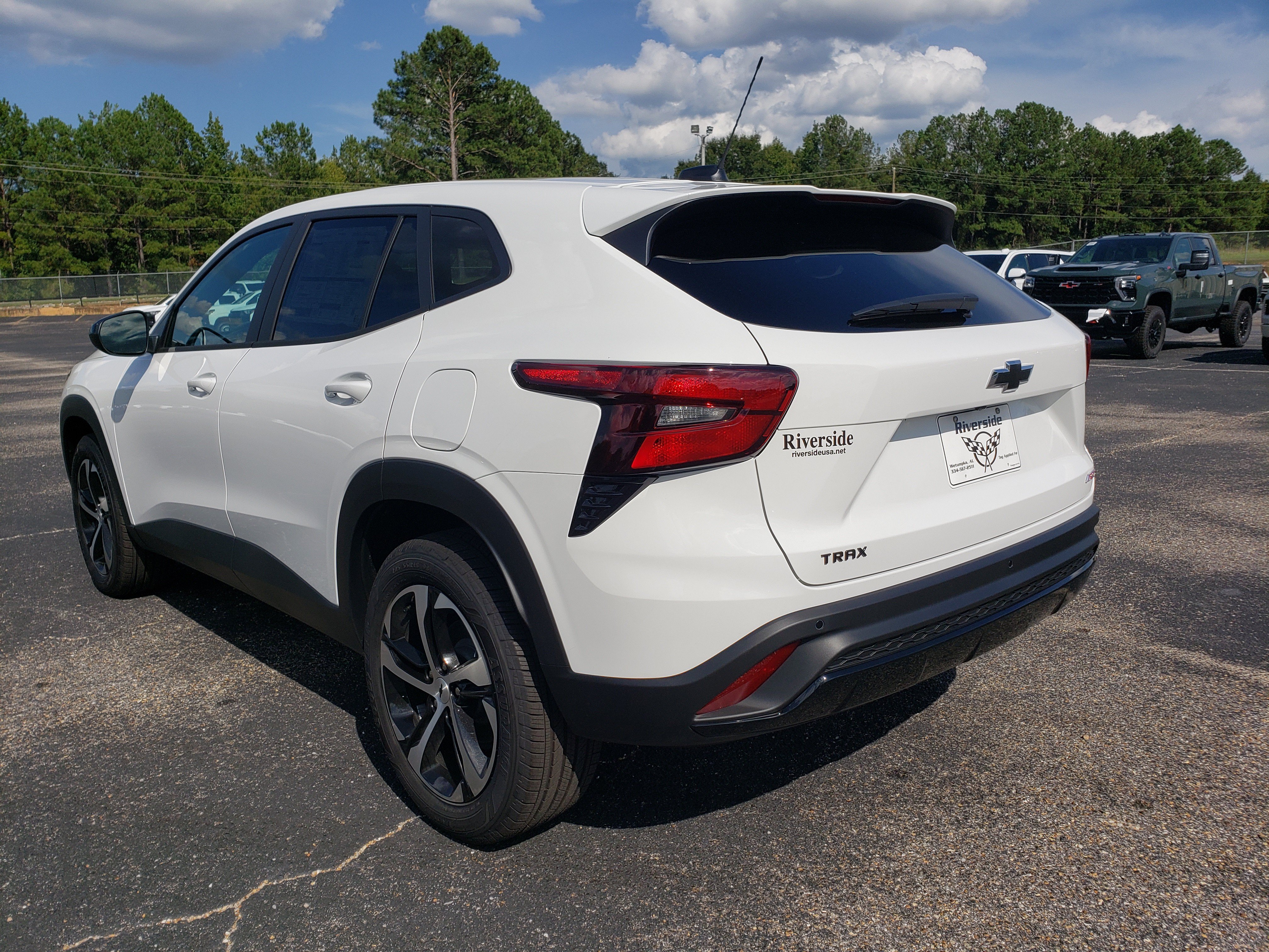 New 2026 Chevrolet Trax RS w/ Driver Confidence Package FWD image 4
