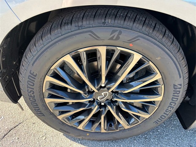 New 2026 INFINITI QX80 Autograph image 10