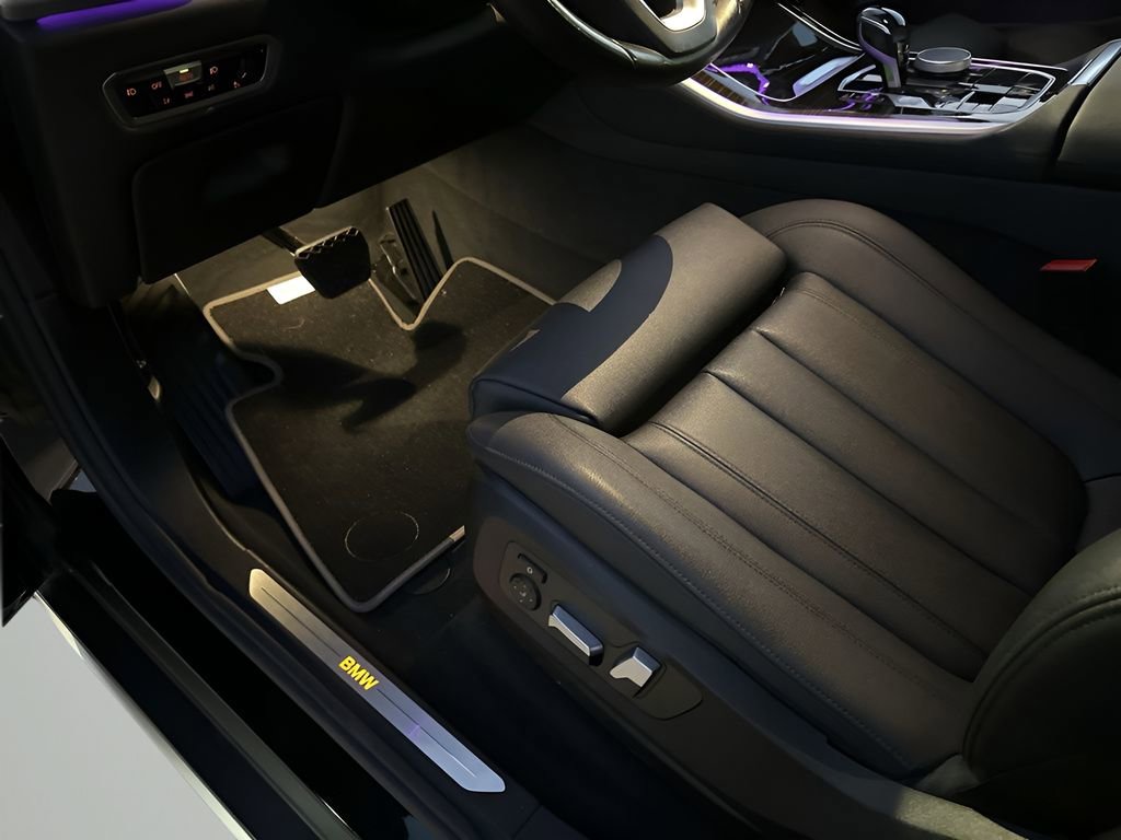 Used 2020 BMW X5 xDrive40i w/ Convenience Package image 27