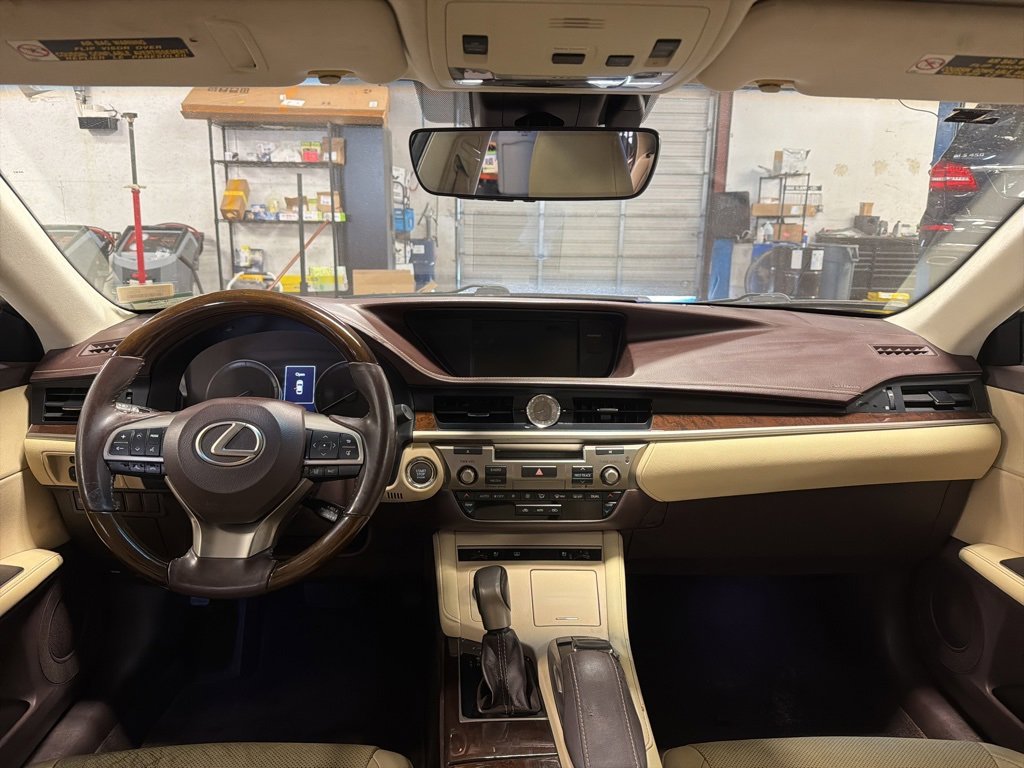 Used 2016 Lexus ES 350 350 image 4