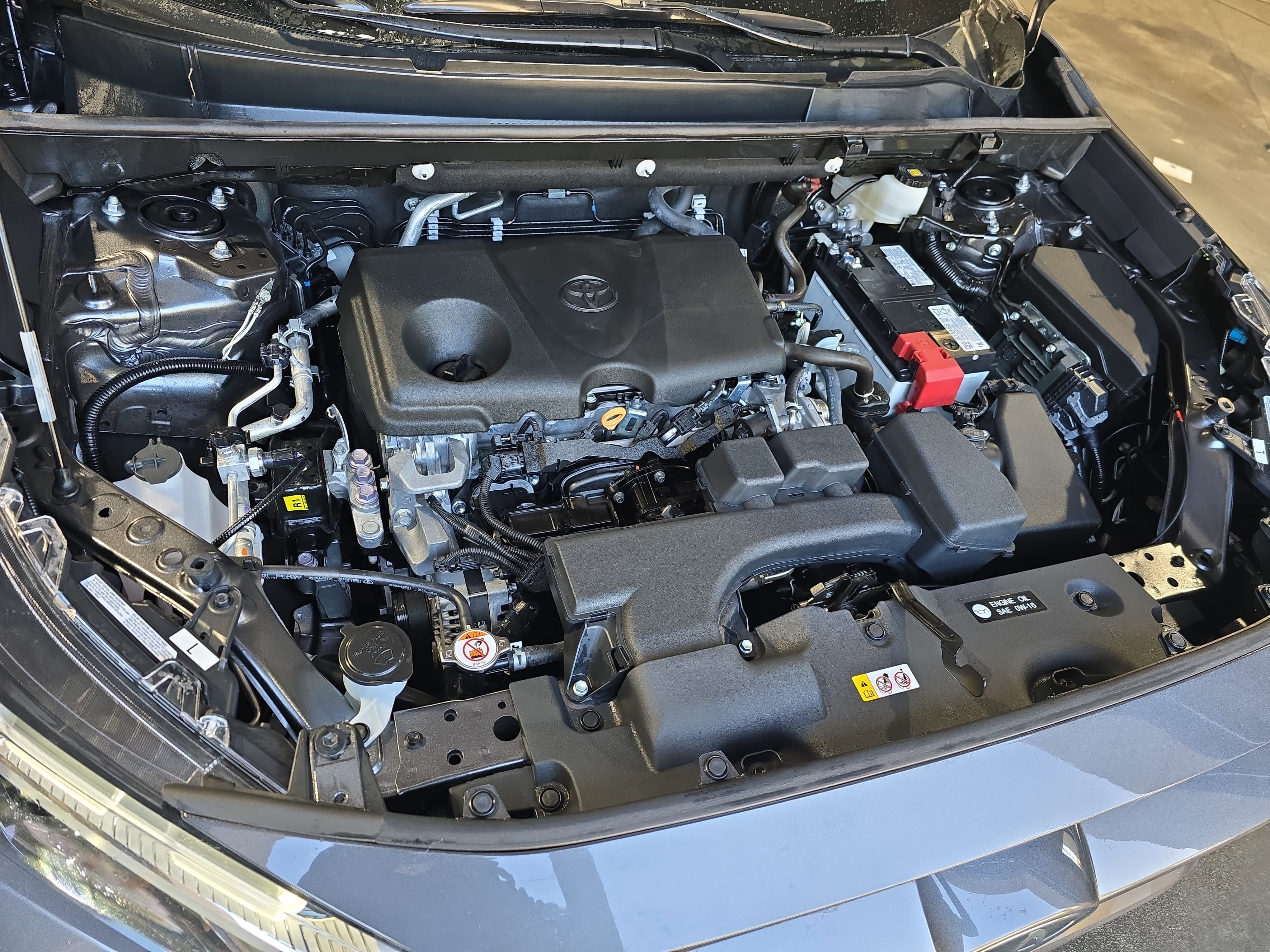 Used 2025 Toyota RAV4 XLE w/ Convenience Package image 32