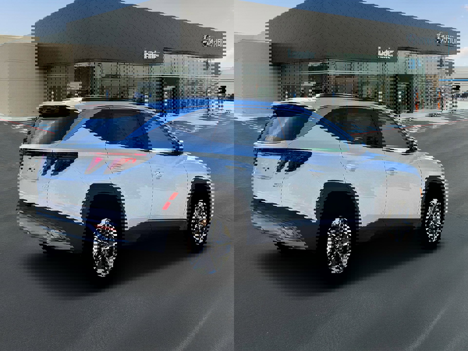 New 2026 Hyundai Tucson SEL image 8