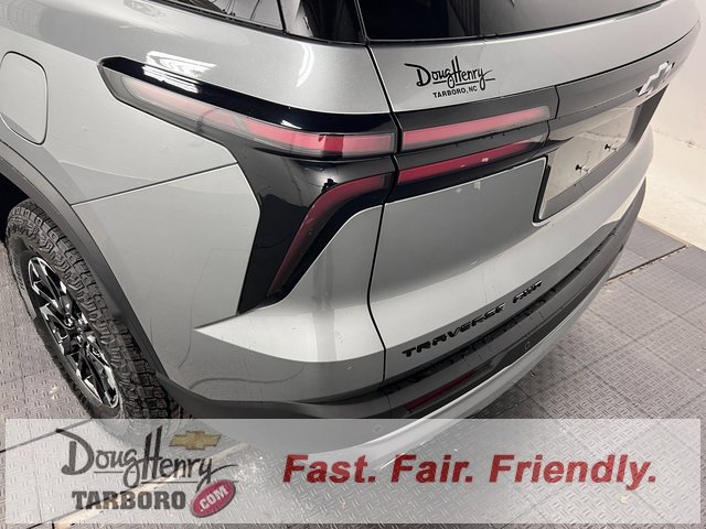 New 2026 Chevrolet Traverse Z71 w/ Driver Confidence Package image 16