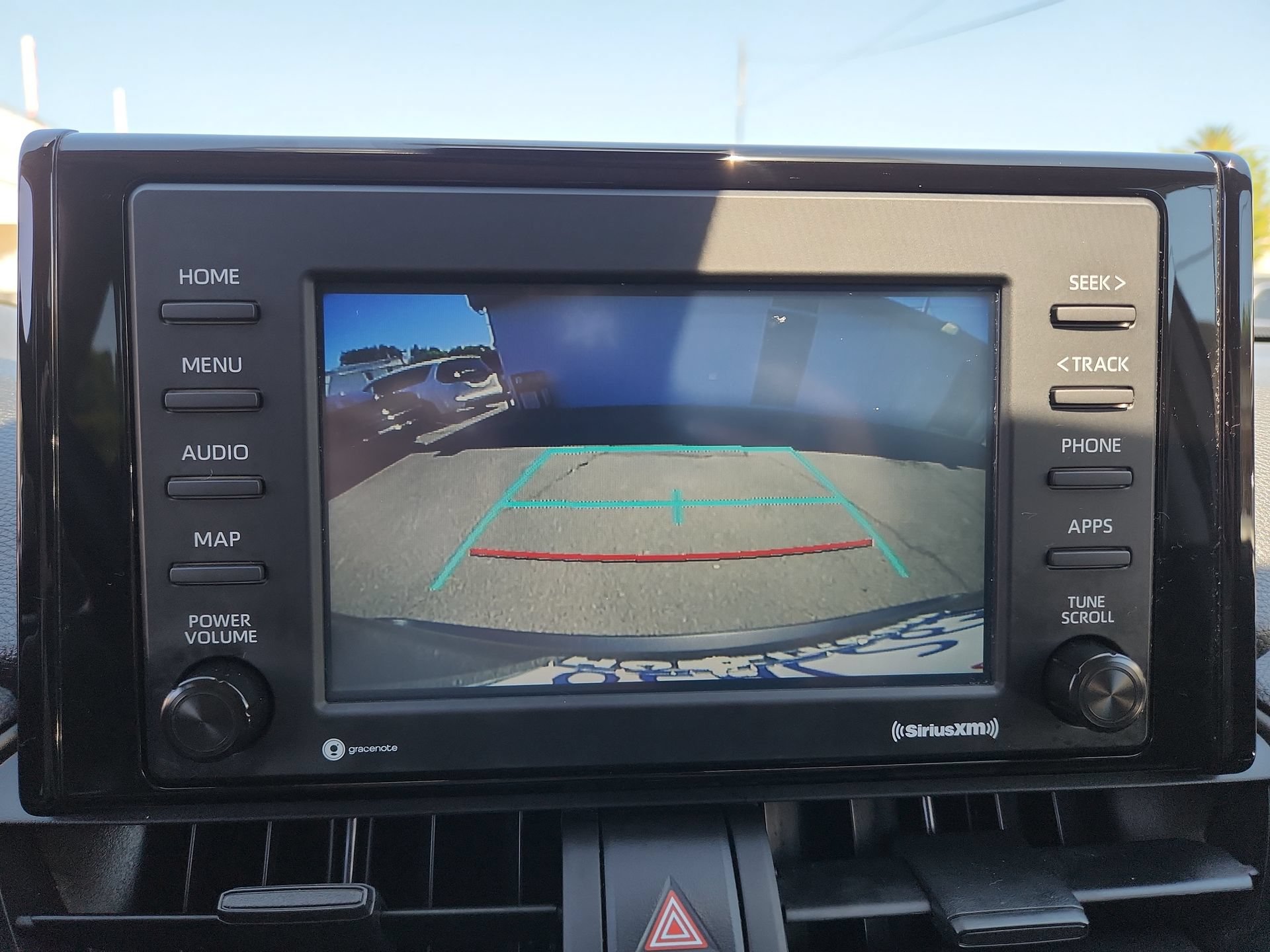 Used 2021 Toyota RAV4 LE AWD/4WD image 22