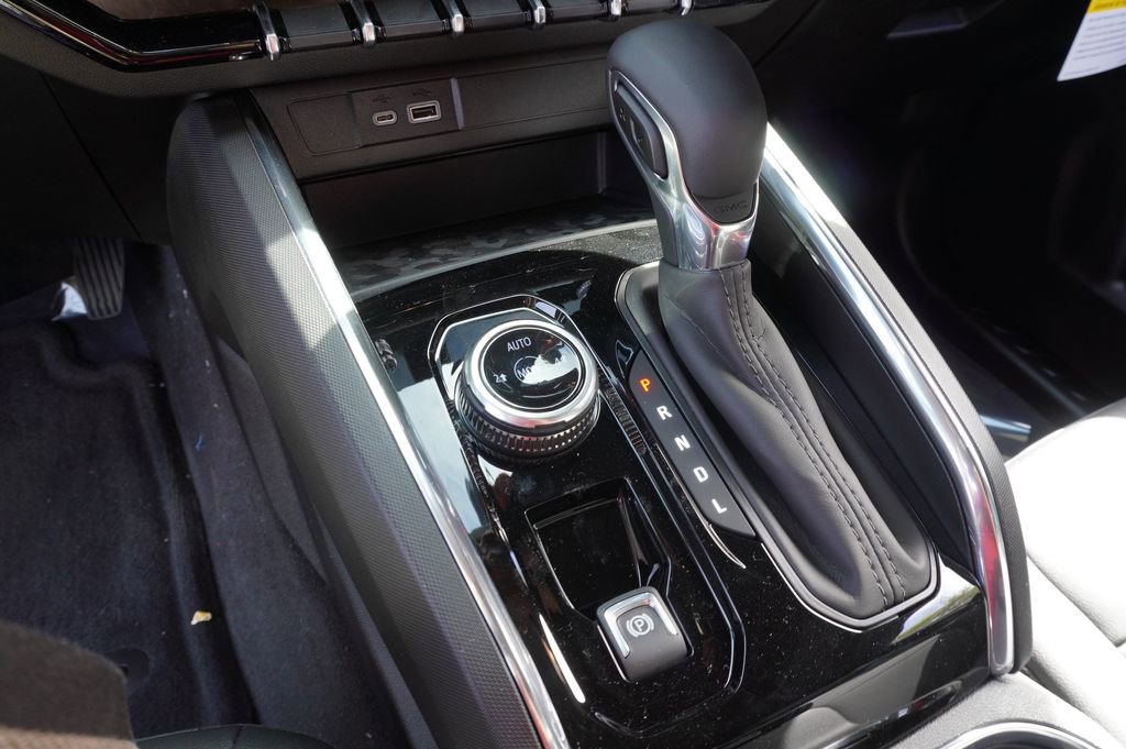 New 2026 GMC Canyon Elevation w/ Convenience Package image 19