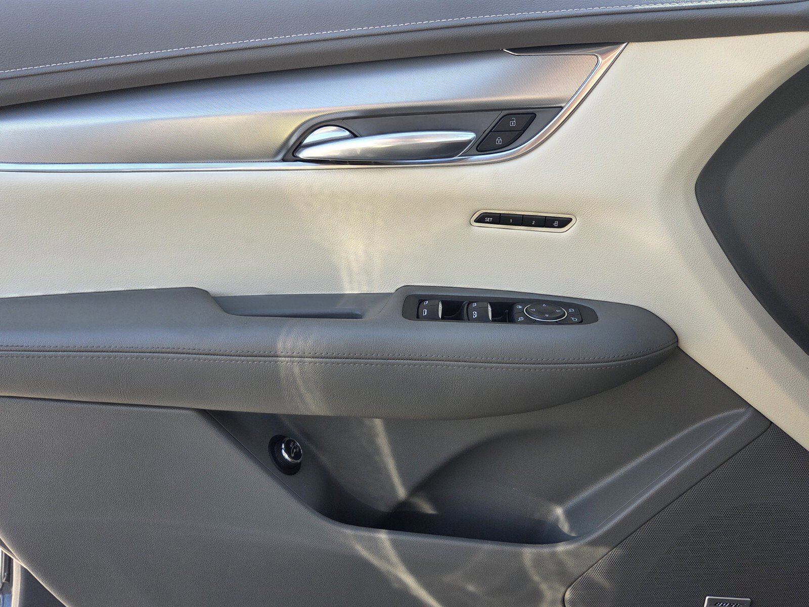 Used 2021 Cadillac XT5 Premium Luxury image 20