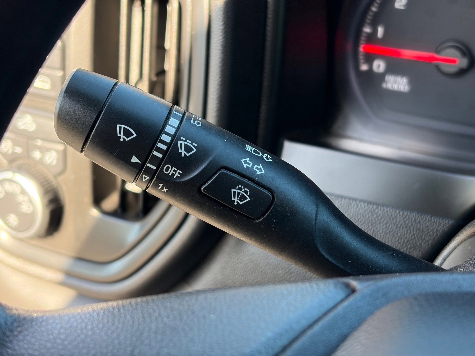 Used 2019 Chevrolet Silverado 1500 Custom w/ Custom Value Package image 26