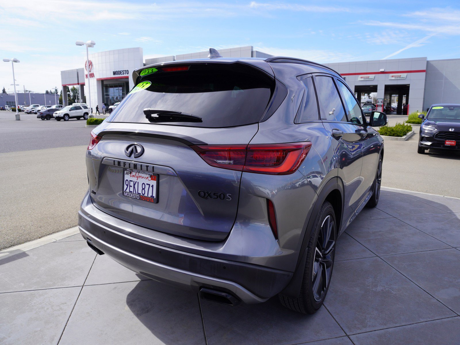 Used 2023 INFINITI QX50 Sport image 10