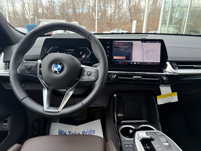 Used 2025 BMW X2 xDrive28i w/ Technology Package image 12