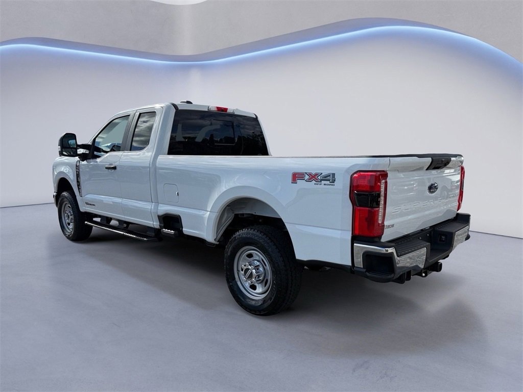 New 2026 Ford F350 XL image 5