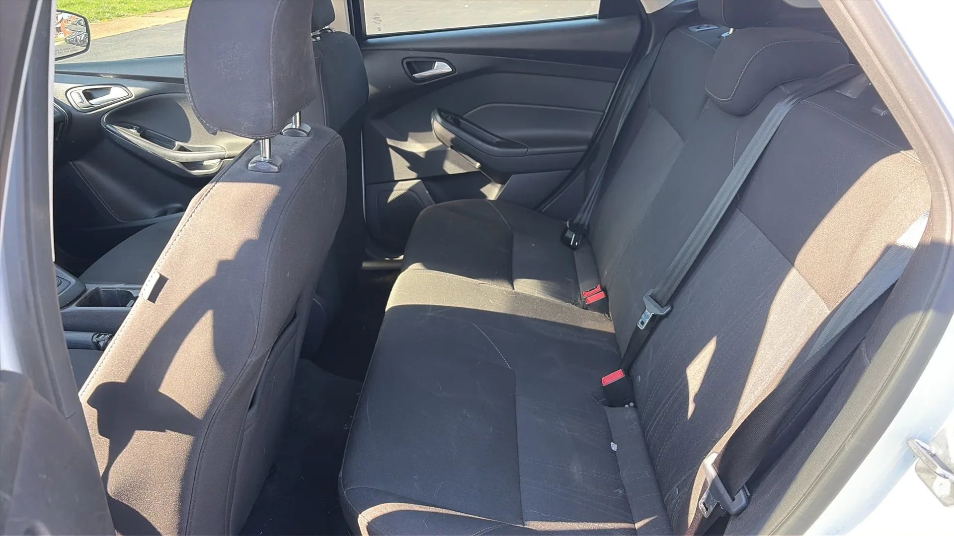 Used 2017 Ford Focus SE image 11