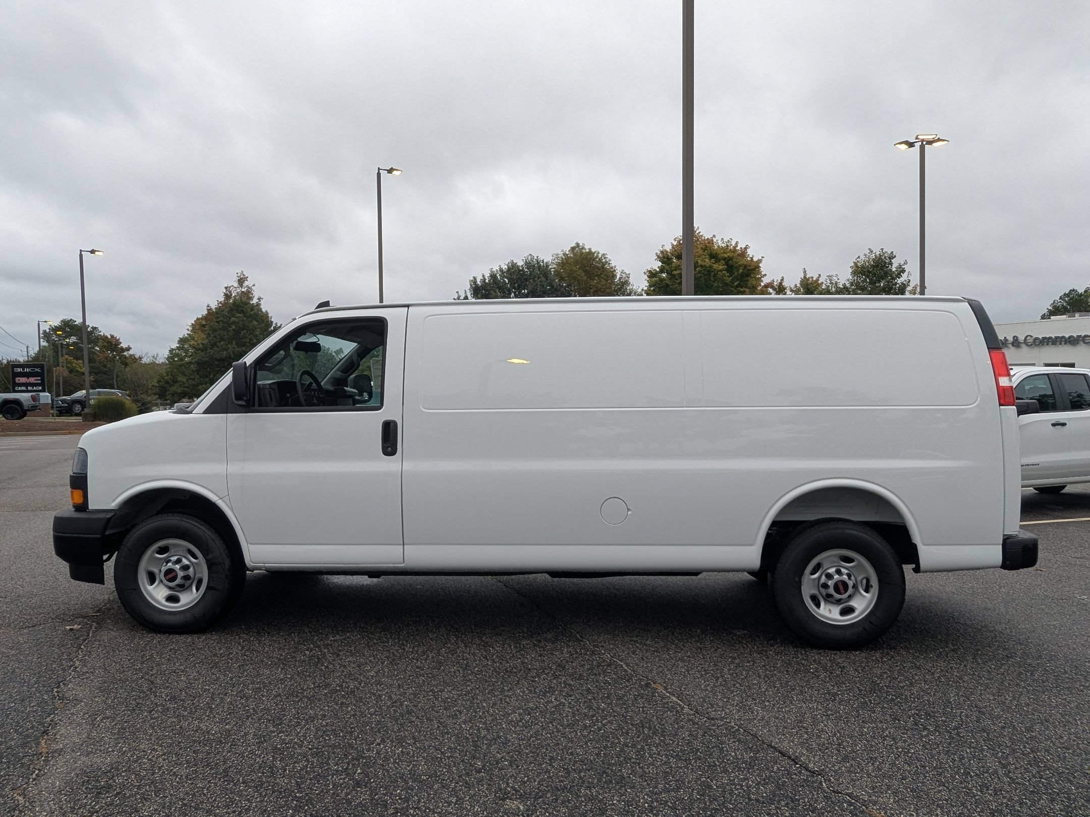 New 2025 GMC Savana 2500 Extended w/ Driver Convenience Package RWD image 2