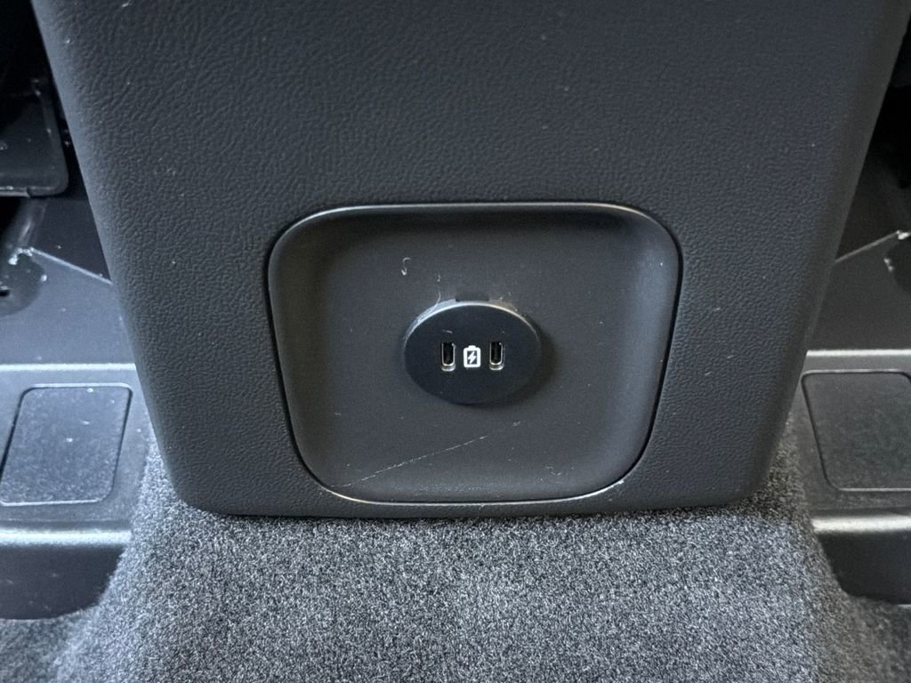 Used 2025 Ford Escape ST-Line w/ Equipment Group 301A image 36