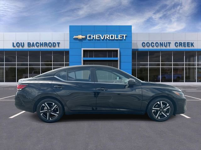 Used 2024 Nissan Sentra SV image 9