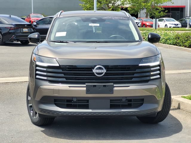 New 2026 Nissan Kicks SV w/ Interior Electronics Package AWD/4WD image 2