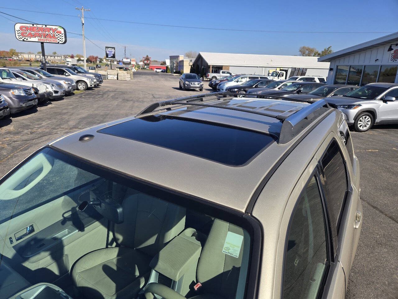Used 2010 Mercury Mariner Premier AWD/4WD image 11