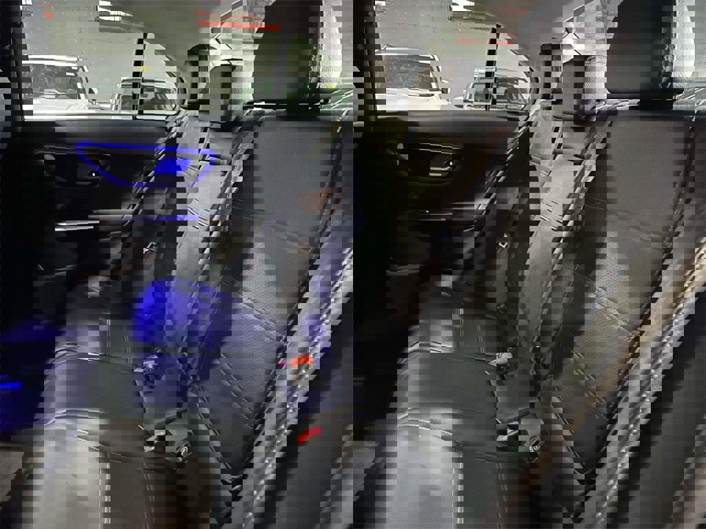 Used 2022 Mercedes-Benz C 300 4MATIC Sedan image 16