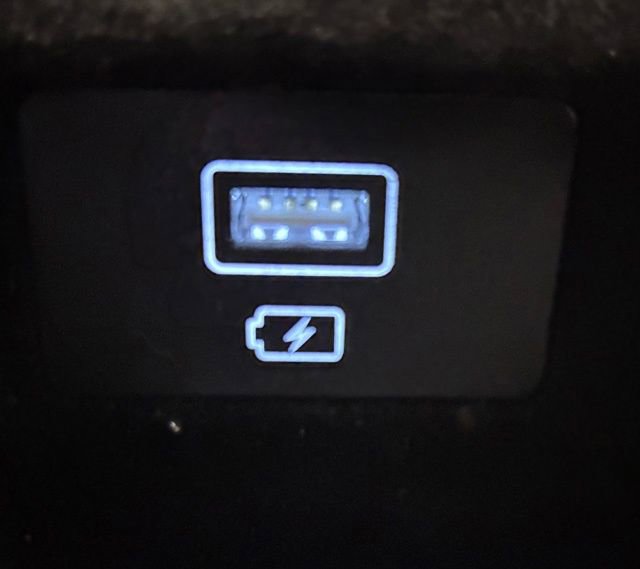 Used 2019 Genesis G70 2.0T Advanced w/ Elite Package image 33