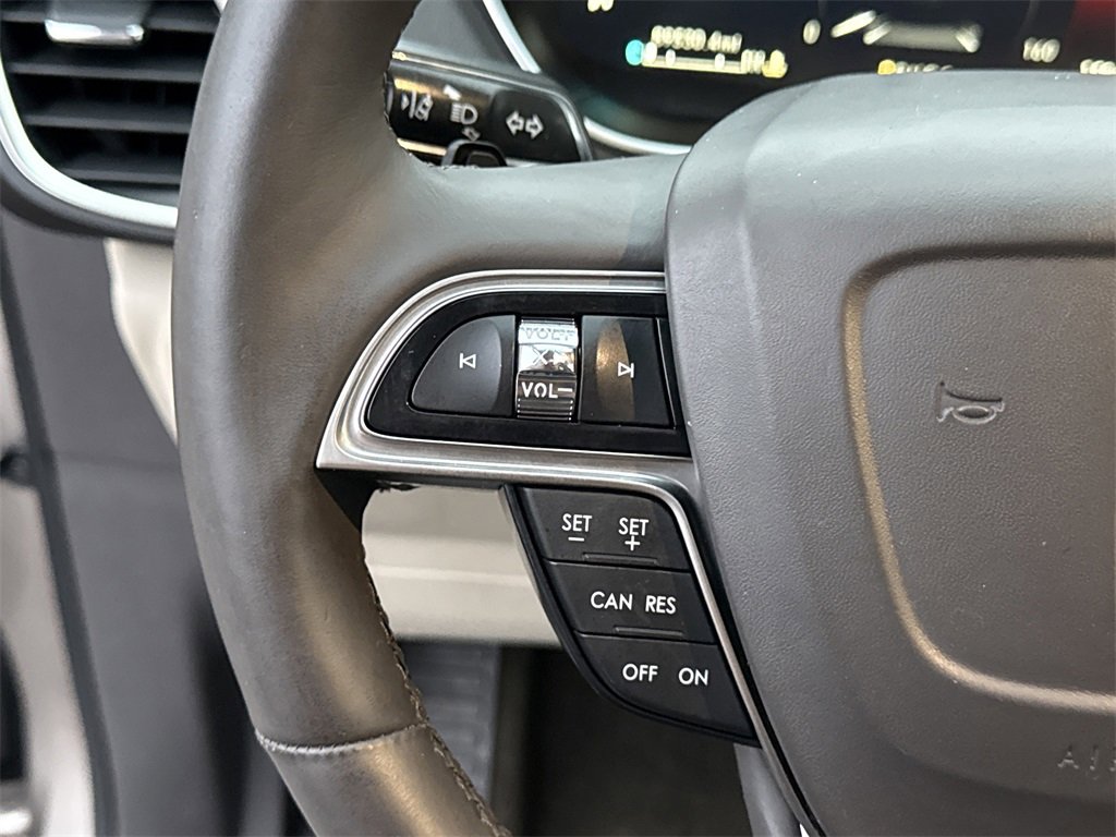 Used 2019 Lincoln Nautilus Reserve image 27