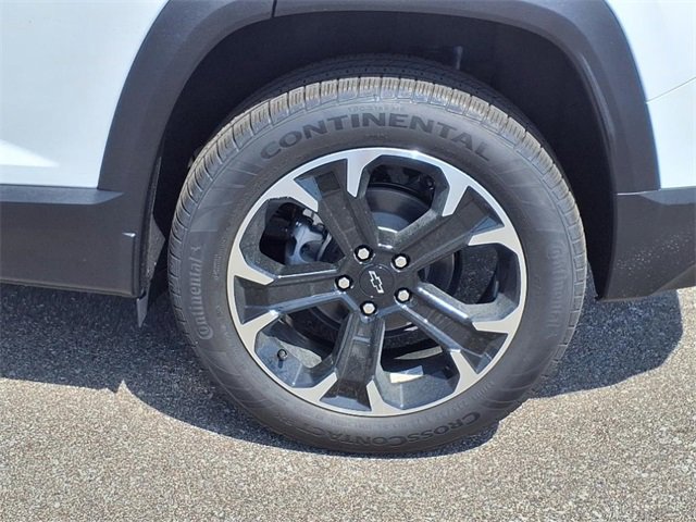 New 2026 Chevrolet Equinox LT w/ Convenience Package II image 6