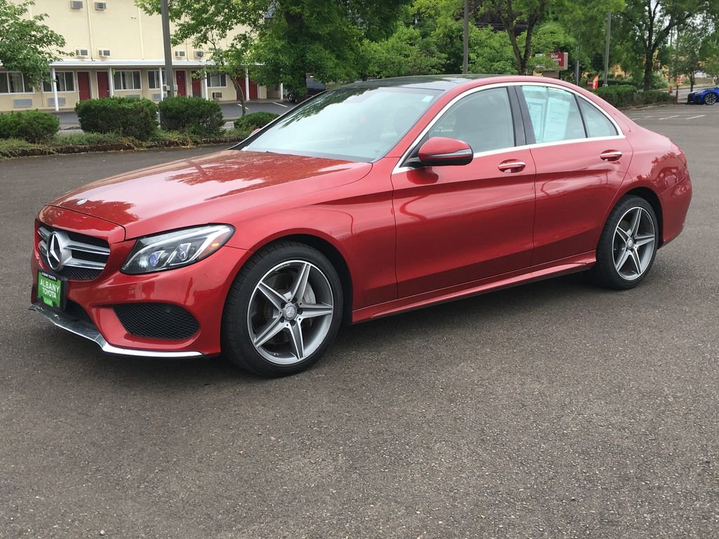 Used 2016 Mercedes-Benz C 300 4MATIC Sedan image 11