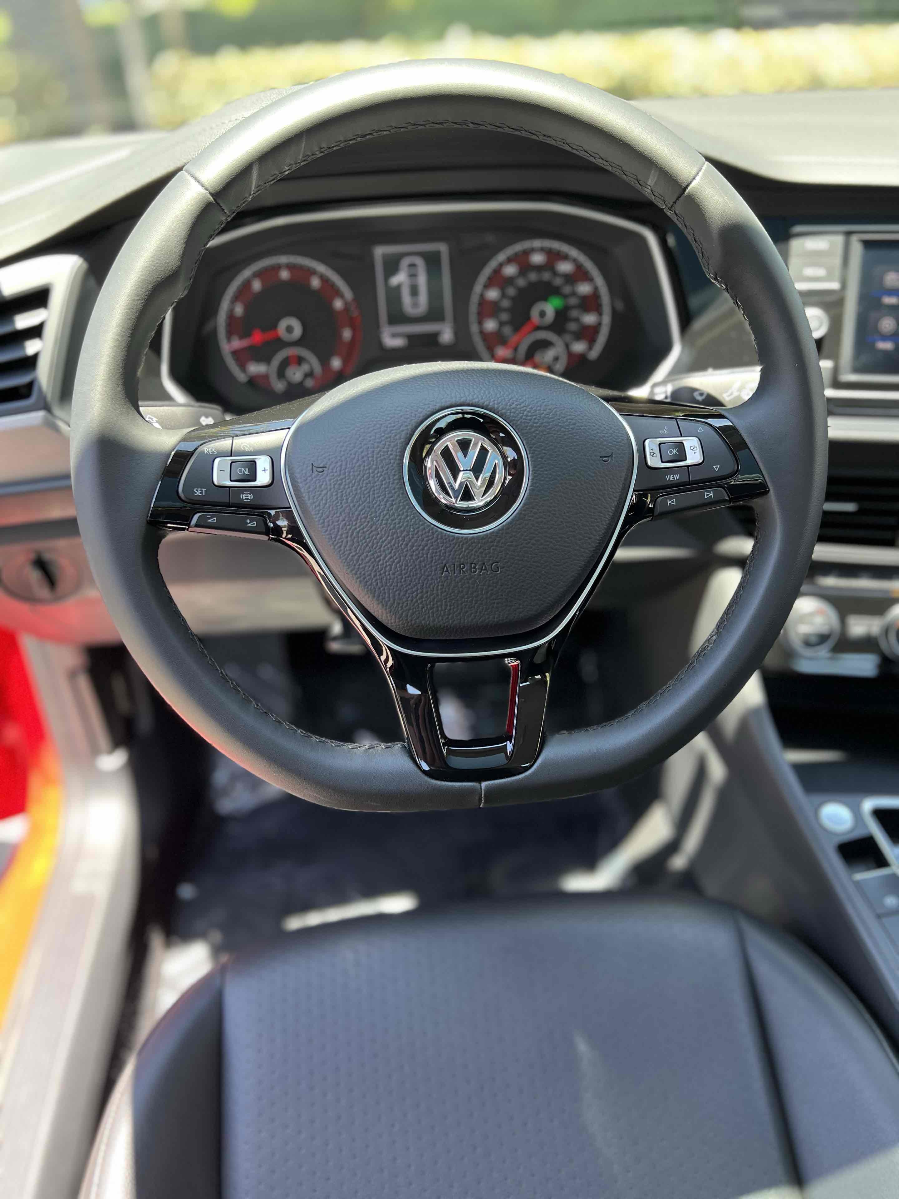 Used 2020 Volkswagen Jetta SE image 40