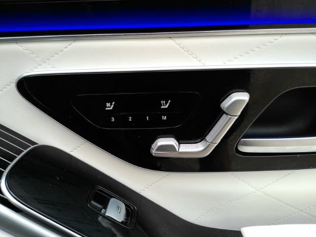 Used 2023 Mercedes-Benz S 580 4MATIC Sedan image 26