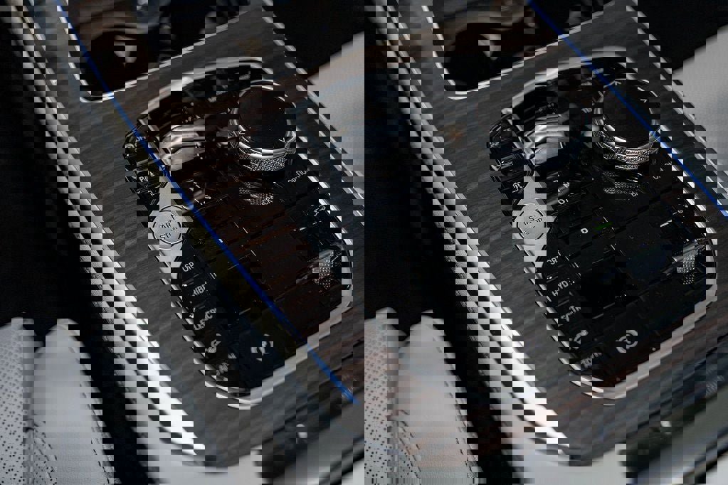 New 2026 BMW X5 xDrive50e w/ Premium Package image 25