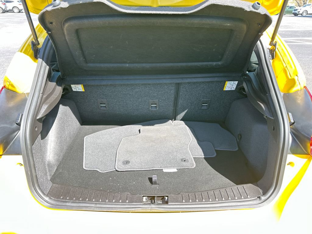 Used 2017 Ford Focus ST image 24