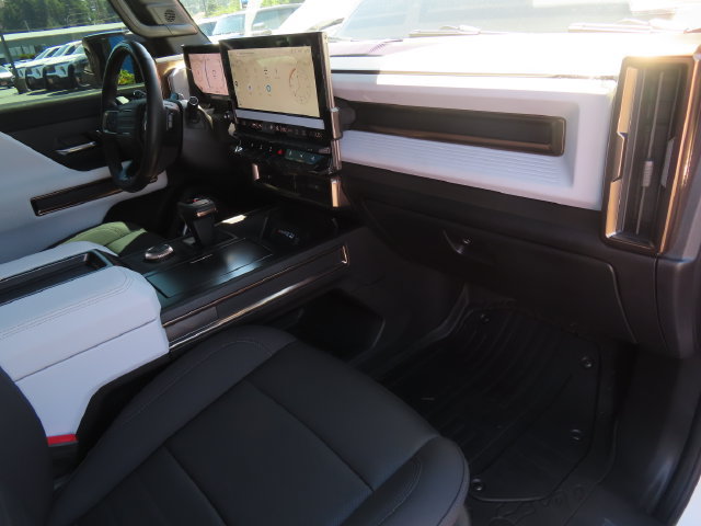 Used 2024 GMC Hummer EV 2X w/ Extreme Off-Road Package AWD/4WD image 50