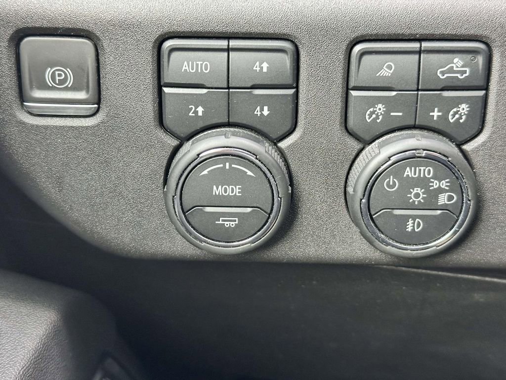 Used 2024 Chevrolet Silverado 2500 High Country image 16