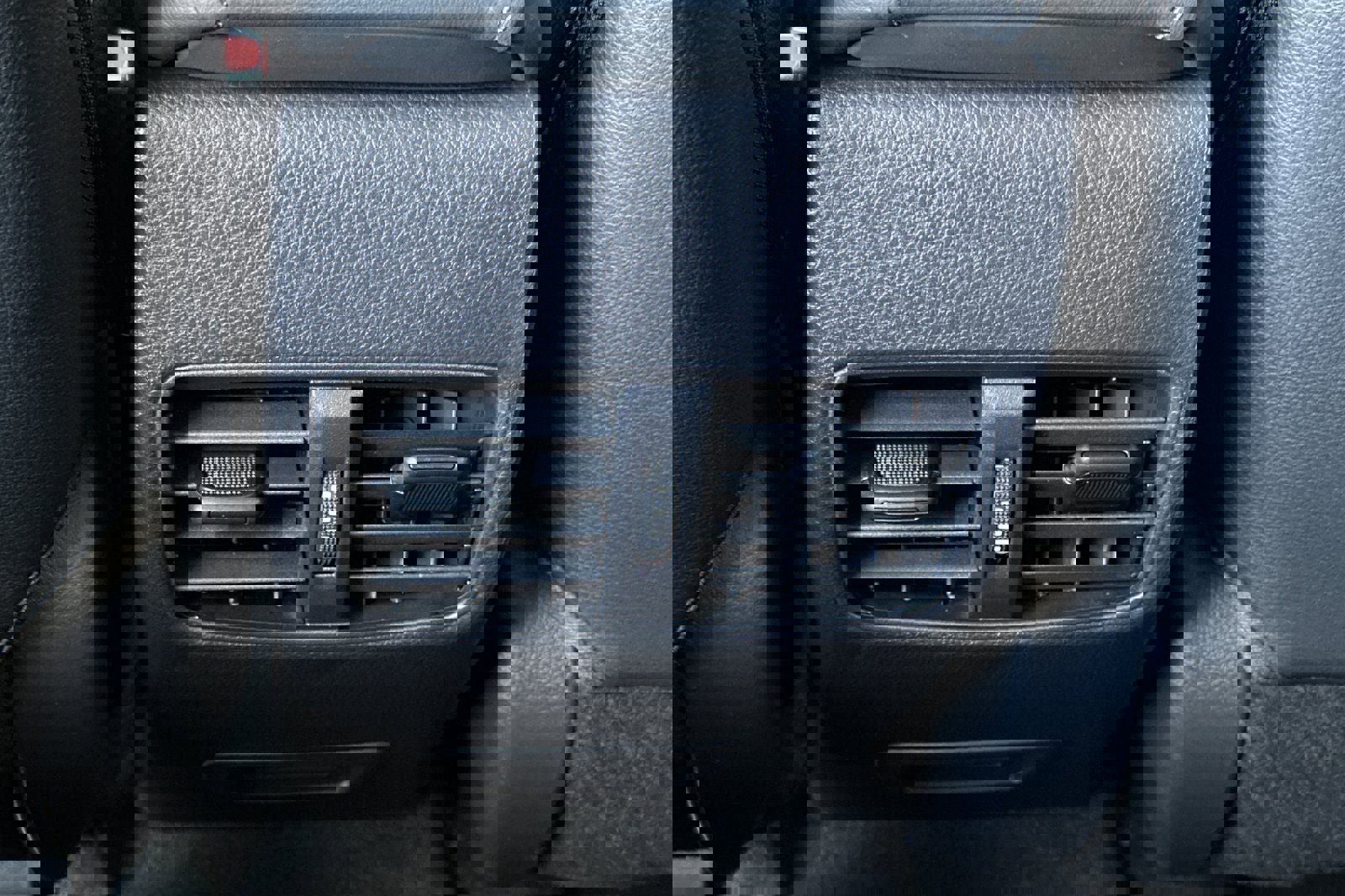 New 2026 Toyota Corolla Cross XLE image 15