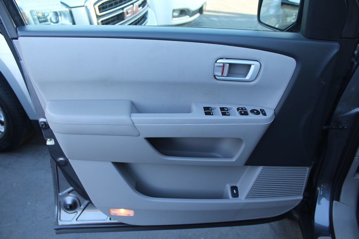 Used 2015 Honda Pilot SE image 15