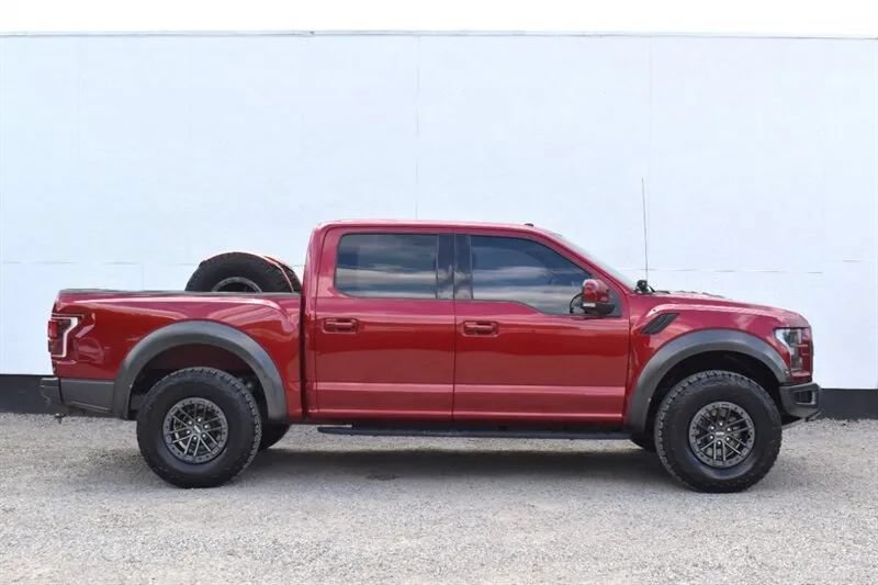 Used 2018 Ford F150 Raptor w/ Equipment Group 802A Luxury AWD/4WD image 6
