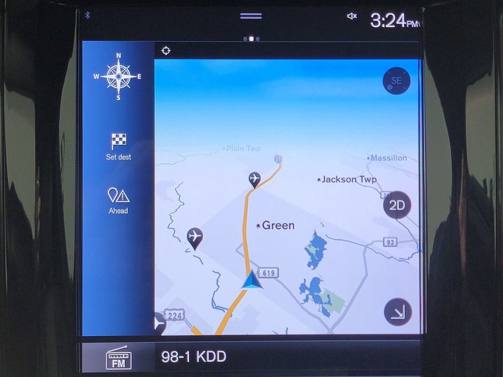 Used 2019 Volvo XC60 T5 Momentum w/ Premium Package image 5