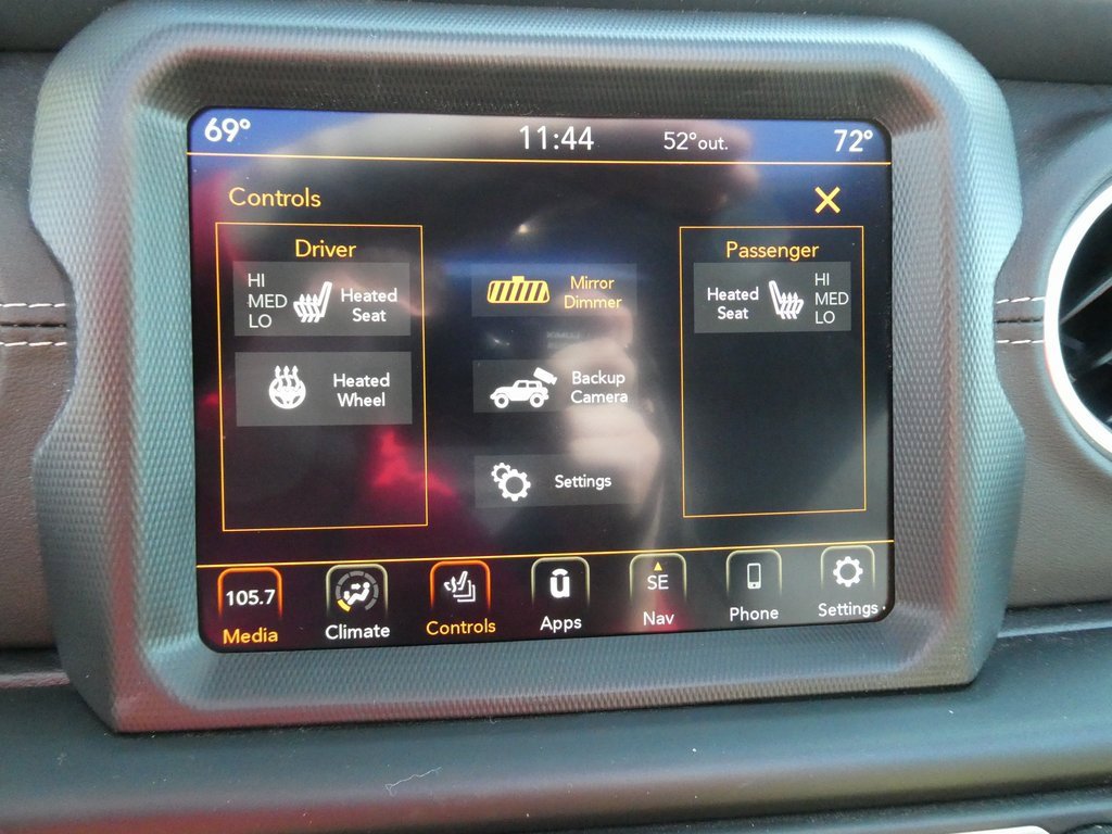 Used 2023 Jeep Wrangler Unlimited Sahara w/ Cold Weather Group image 28