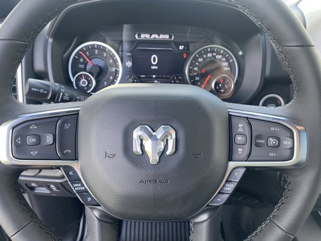 New 2026 RAM 1500 4x4 Crew Cab image 15