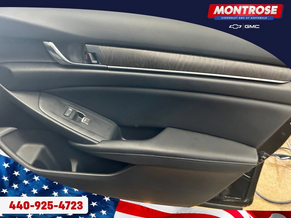 Used 2018 Honda Accord Touring image 30