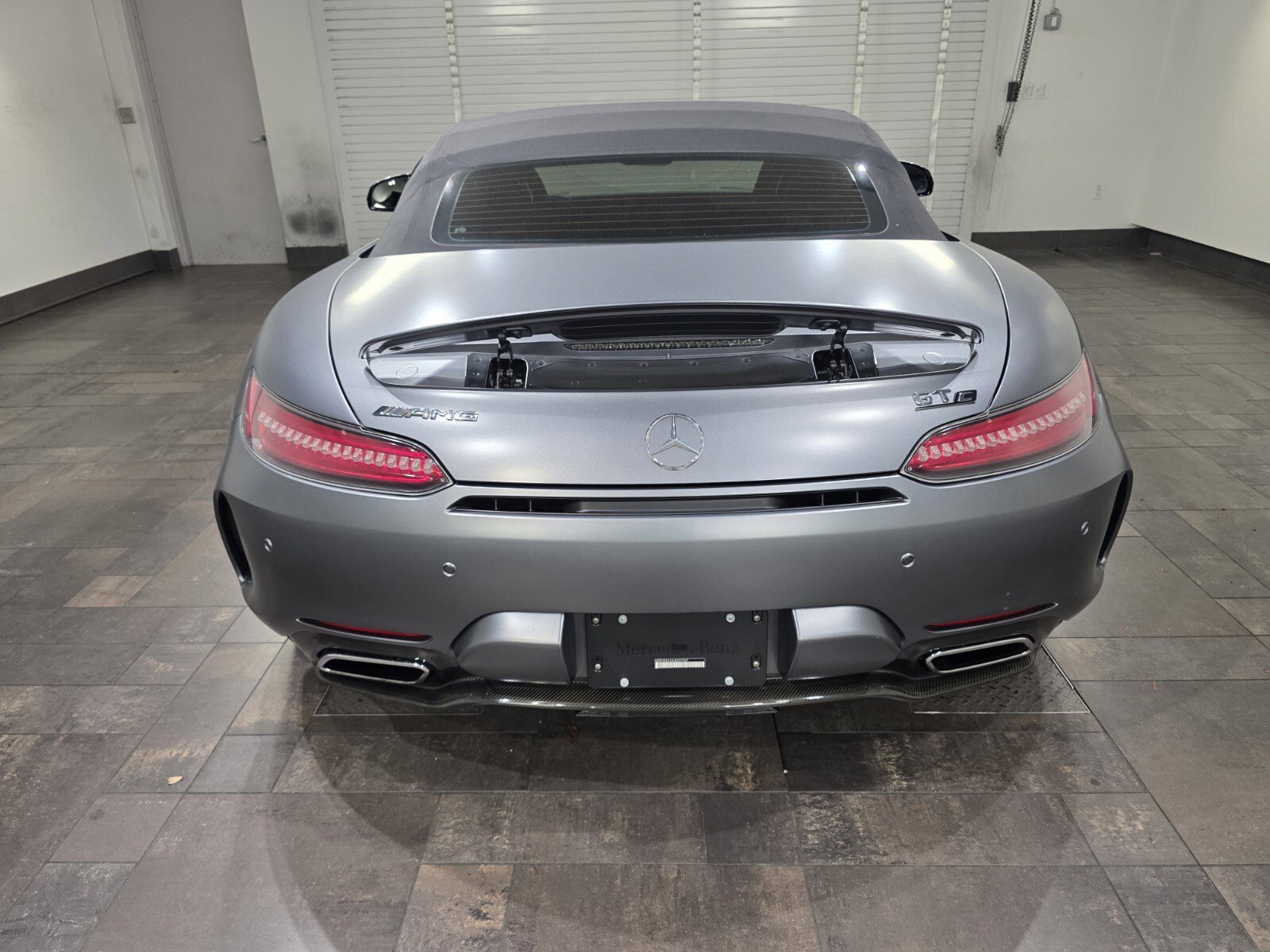 Used 2018 Mercedes-Benz AMG GT C image 18