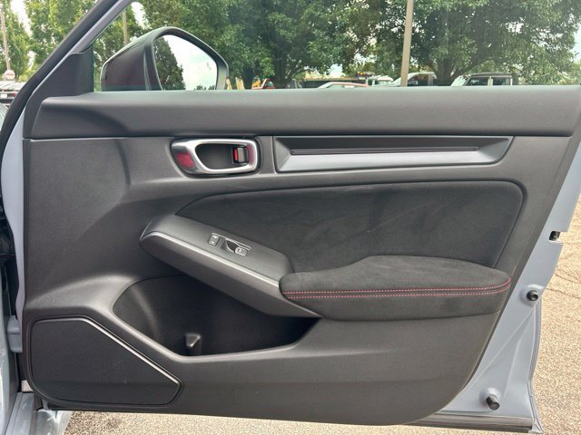 Used 2025 Honda Civic Type R image 32