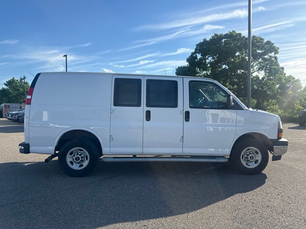Used 2024 GMC Savana 2500 w/ Driver Convenience Package RWD image 11
