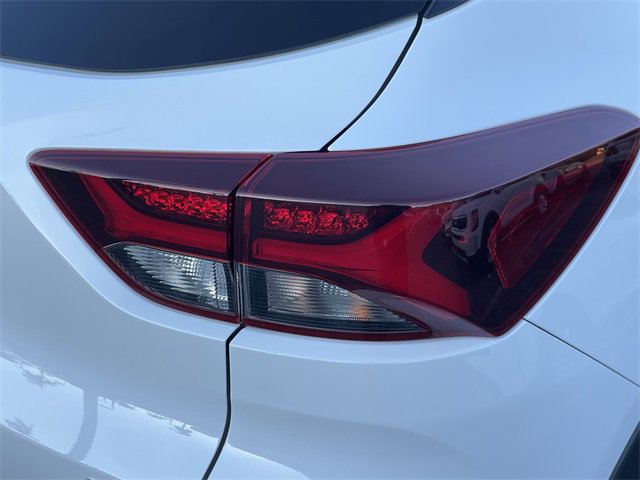 Used 2023 Chevrolet TrailBlazer RS image 7