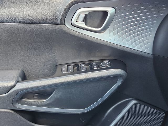 Used 2020 Kia Soul EX image 33