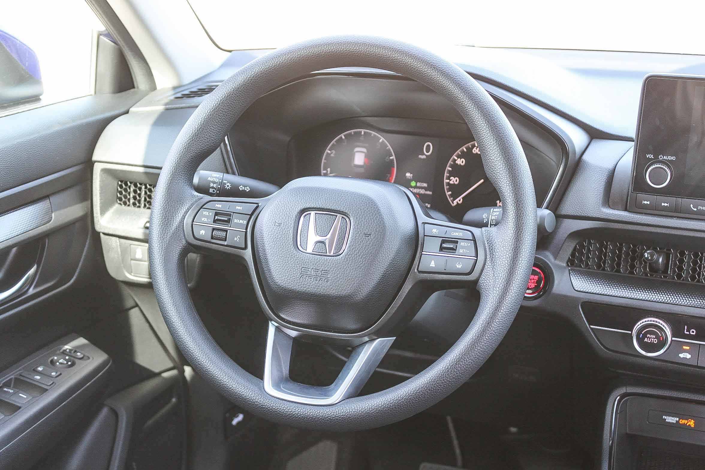 Used 2025 Honda CR-V LX image 17
