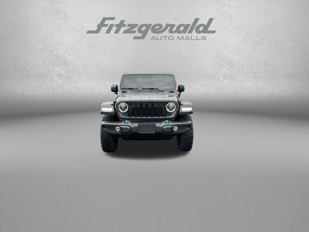 Used 2024 Jeep Wrangler Unlimited AWD/4WD image 2