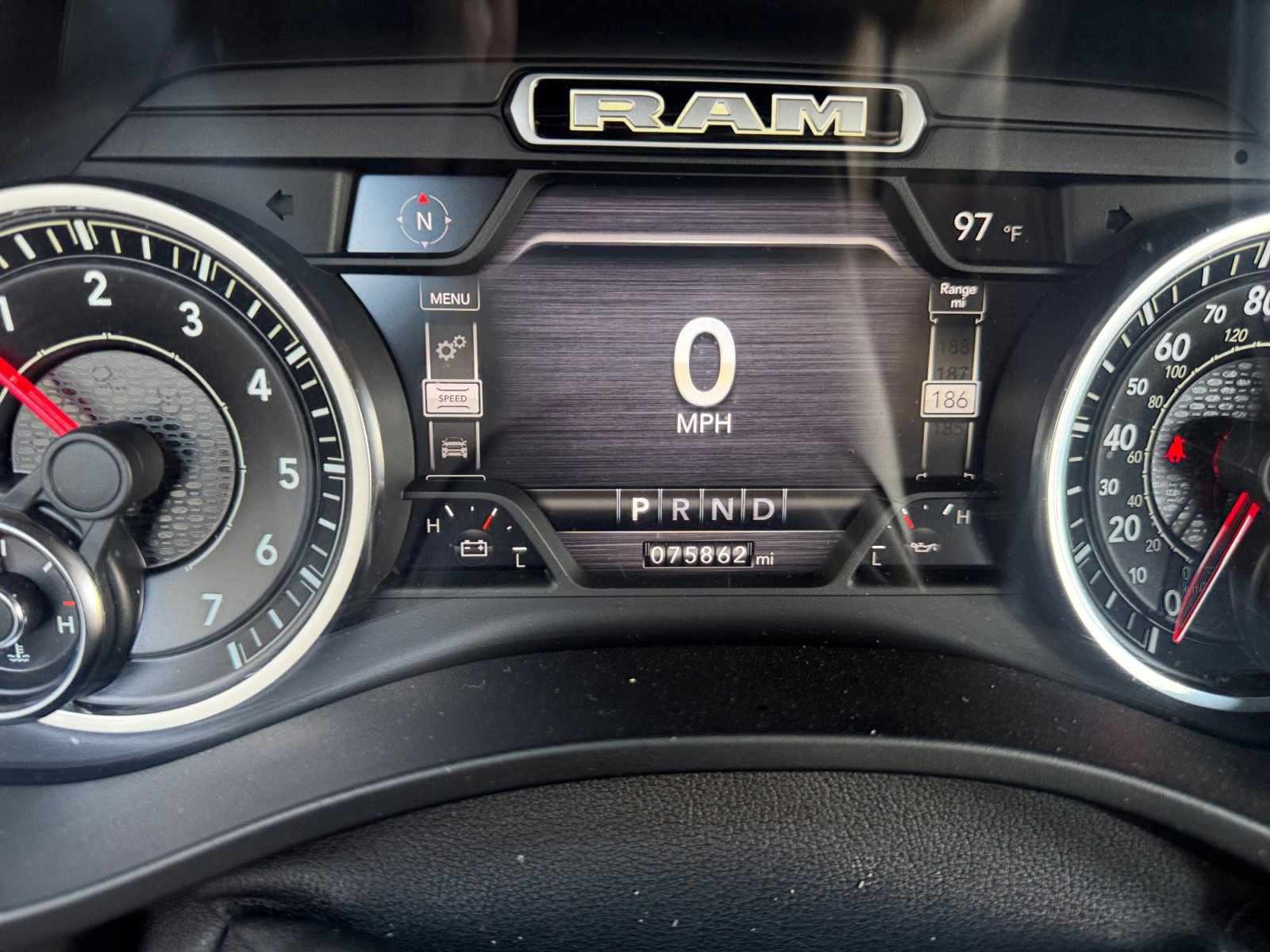 Used 2020 RAM 1500 Laramie image 11