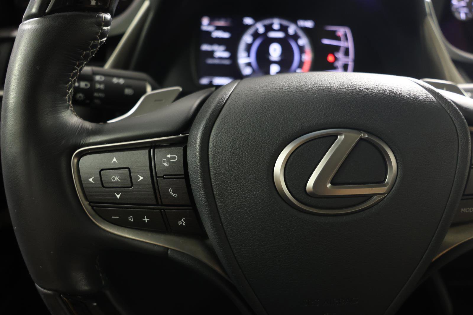 Used 2019 Lexus ES 350 w/ Premium Package image 20