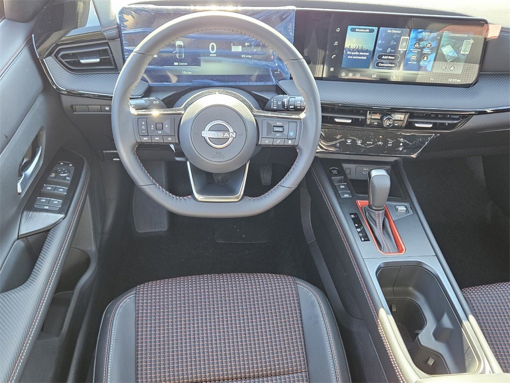 New 2026 Nissan Kicks SR image 5